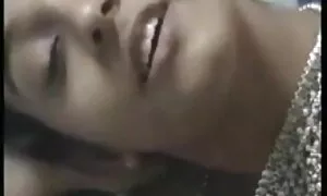 মাই এর হার্ডকোর বাঁড়ার রস খাবার মডেল বাংলা চুদা কেলা